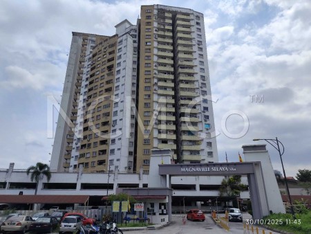 Condo For Auction at Magna Ville