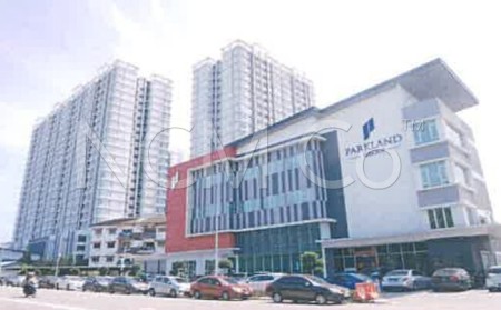 Serviced Residence For Auction at Pangsapuri Tun Perak