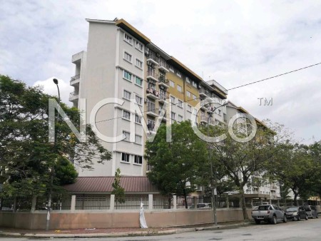Apartment For Auction at Tiara Hatamas