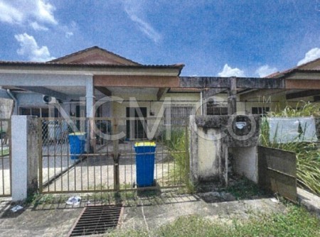 Terrace House For Auction at Taman Langat Utama