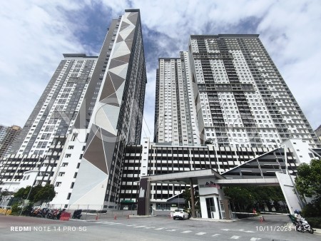 Apartment For Auction at Platinum OUG Residences