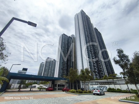 Condo For Auction at Lakefront Residence