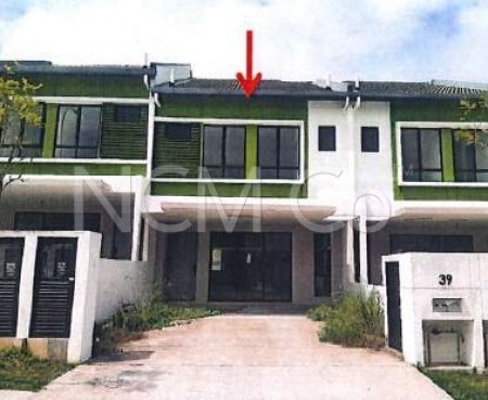 Terrace House For Auction at Lambaian Residence