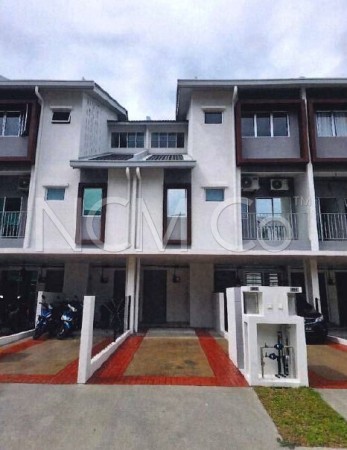 Terrace House For Auction at Greenwoods Seraya @ Salak Perdana