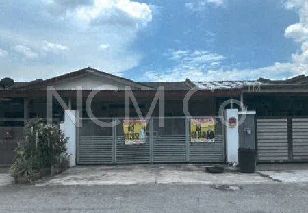 Terrace House For Auction at Taman Sentosa