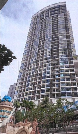 SOHO For Auction at I-Suite