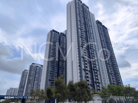 Condo For Auction at Lakefront Residence