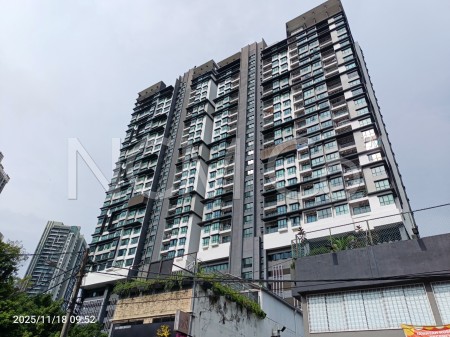 Serviced Residence For Auction at D'Sands Residence