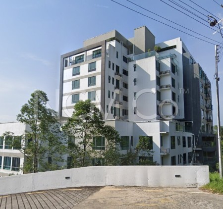 Apartment For Auction at Taman Hilltop