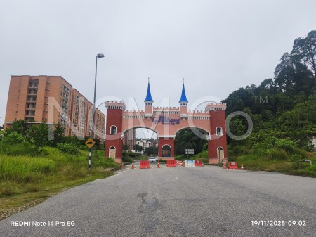 Serviced Residence for Auction