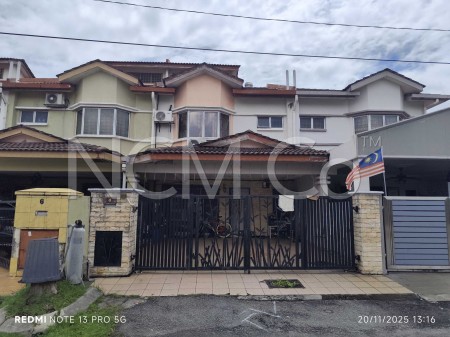 Terrace House For Auction at Section 8
