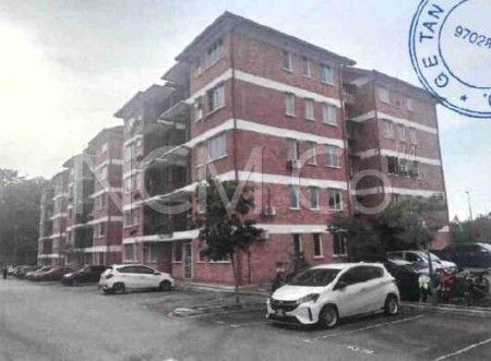Apartment For Auction at Alam Budiman