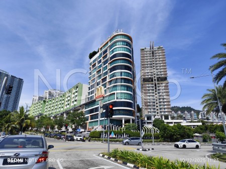 Apartment For Auction at Setia Tri-Angle