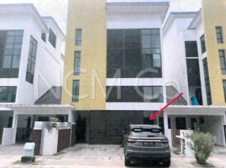 Terrace House For Auction at Kota Seriemas