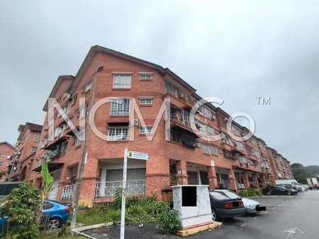 Apartment For Auction at Pangsapuri Permata Merah