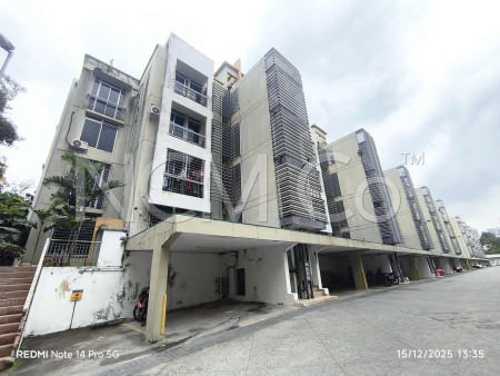 Terrace House For Auction at Cyberia SmartHomes