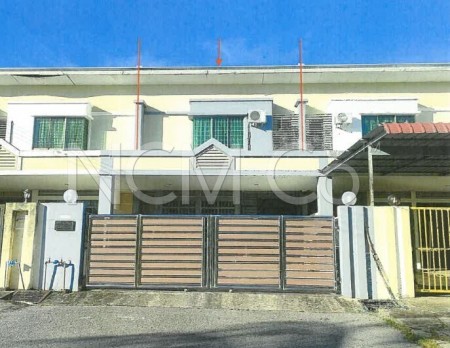 Terrace House For Auction at Miri