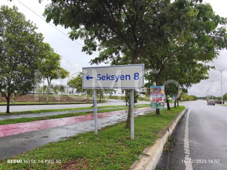 Terrace House for Auction