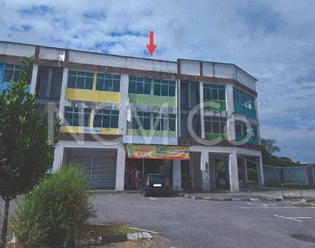 Shop For Auction at Kota Samarahan