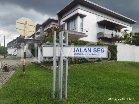 Terrace House for Auction