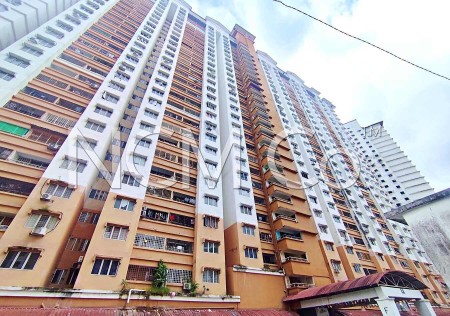 Apartment For Auction at Flora Damansara Apartment