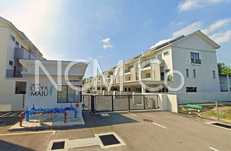 Terrace House For Auction at Taman Daya Maju
