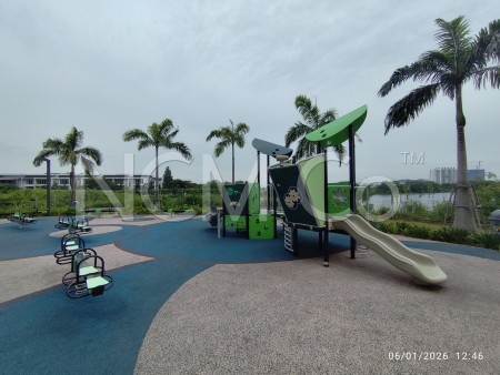 Apartment for Auction