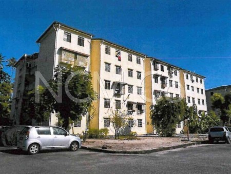 Flat For Auction at Taman Saujana Permai