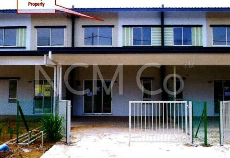 Terrace House For Auction at Taman Seri Lemawang