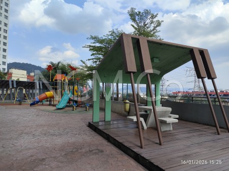 Serviced Residence for Auction