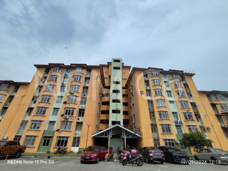 Apartment For Auction at Seroja Apartment