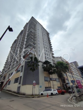 Condo For Auction at Park Avenue