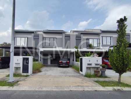 Terrace House For Auction at Lambaian Residence