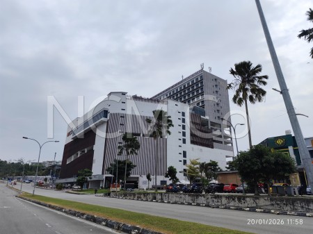 Retail Space For Auction at Unicity