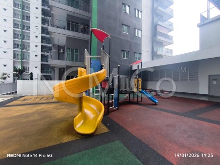 Serviced Residence For Auction at Razak City Residences