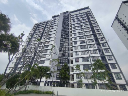 Serviced Residence For Auction at Hill Park Residence