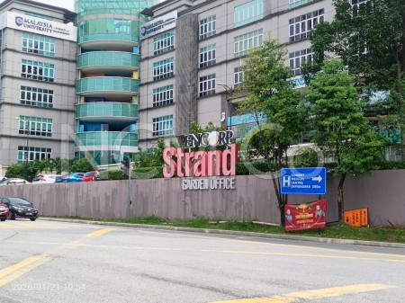 Shop For Auction at Encorp Strand Garden Office