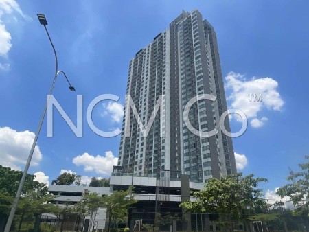 Condo For Auction at Rumbia Residence
