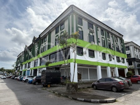 Apartment For Auction at Synergy Square