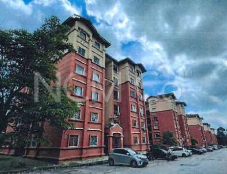 Apartment For Auction at Astana Alam 2
