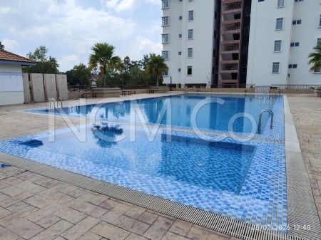 Apartment for Auction