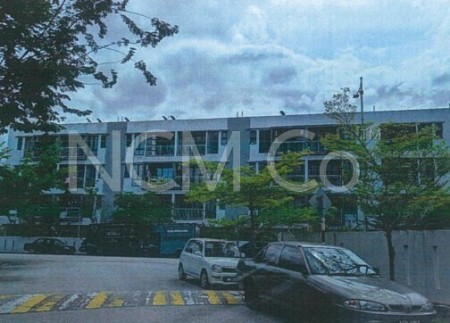 Terrace House For Auction at Spring Villa