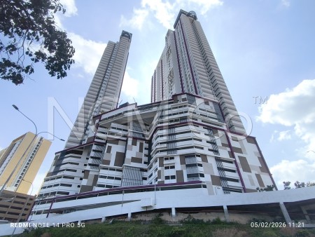 Apartment for Auction