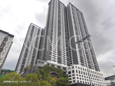 Serviced Residence For Auction at M Luna