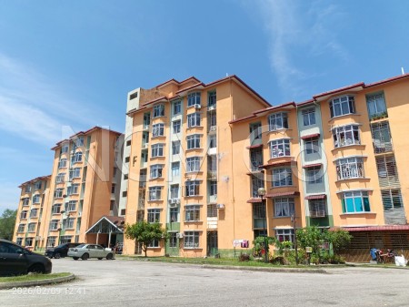 Apartment For Auction at Seroja Apartment