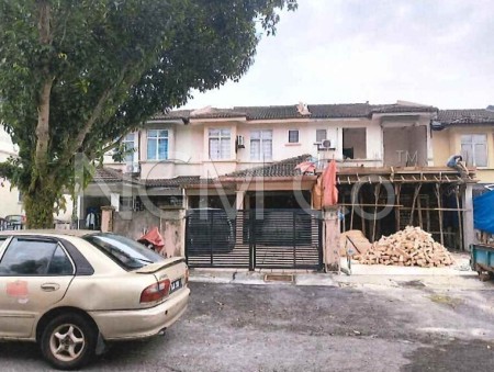 Terrace House For Auction at Taman Lestari Putra