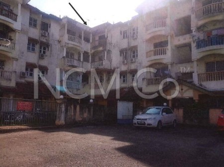 Apartment For Auction at Pangsapuri Seri Permata