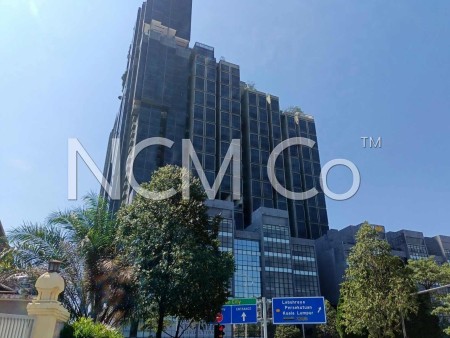 Serviced Residence For Auction at Icon Residenz