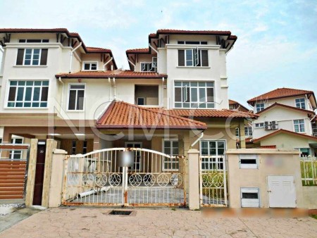 Semi D For Auction at Section 7