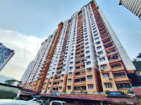 Apartment For Auction at Flora Damansara Apartment